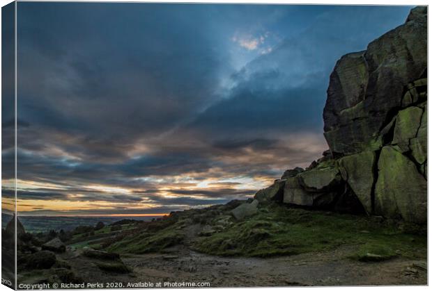 daybreak in the cow and calf Canvas Print by Richard Perks