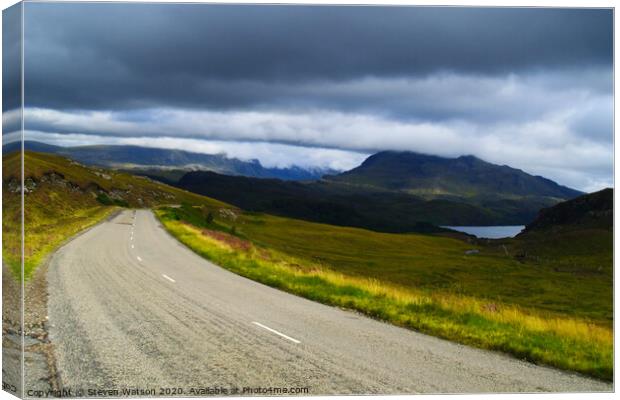 The Road to Poolewe Canvas Print by Steven Watson