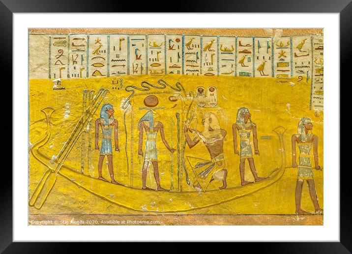 Ancient mural of an egyptian boat in the interior of a tomb in the valley of the kings Framed Mounted Print by Stig Alenäs