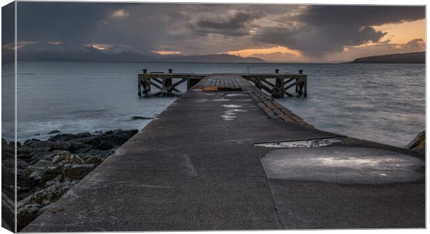 The old jetty at Portencross Canvas Print by George Robertson