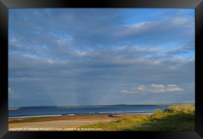 Coll beach, looking at the sun rays descending on  Framed Print by Alasdair Mackenzie