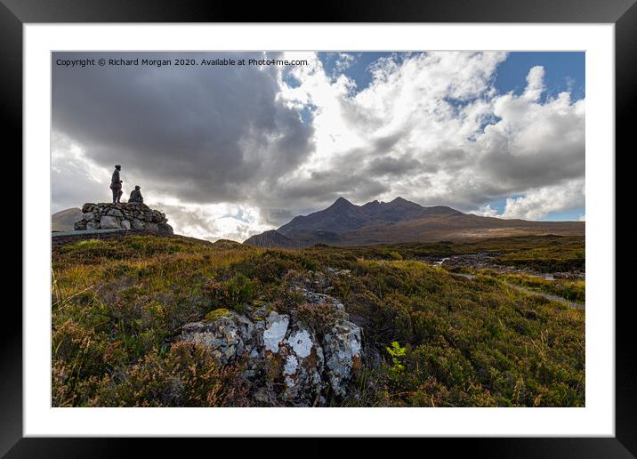  Collie & MacKenzie Bronze Sculpture looking at the Cuillin mountains. Framed Mounted Print by Richard Morgan