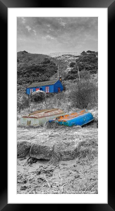 The Blue house in black and white Framed Mounted Print by Alasdair Preston
