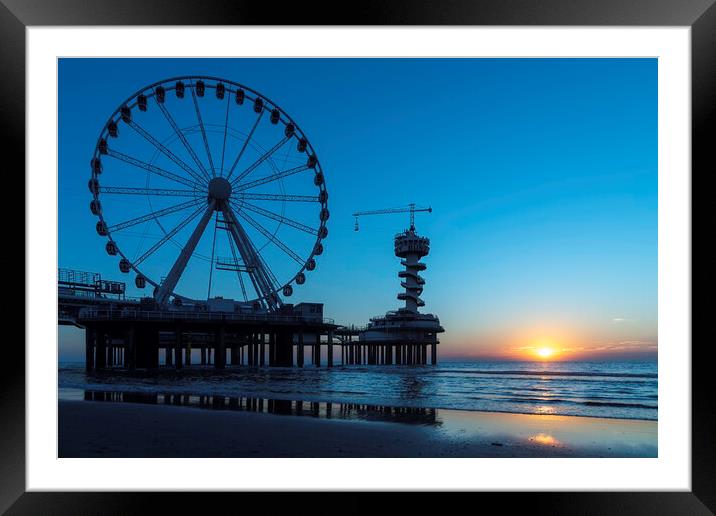 Outdoor sunset Framed Mounted Print by Ankor Light