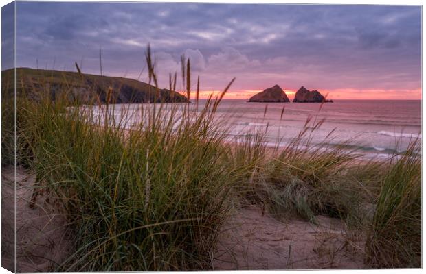  Holywell bay Canvas Print by chris smith