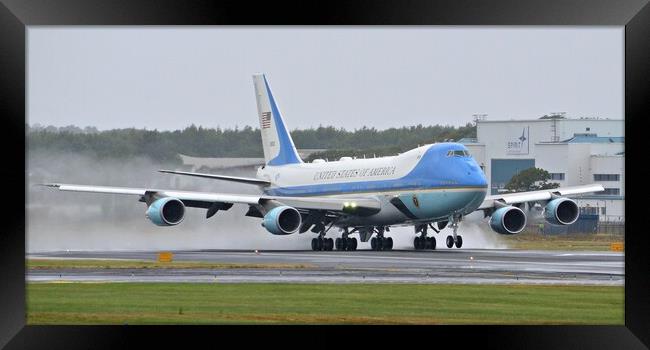 Air Force One departing Prestwick Framed Print by Allan Durward Photography