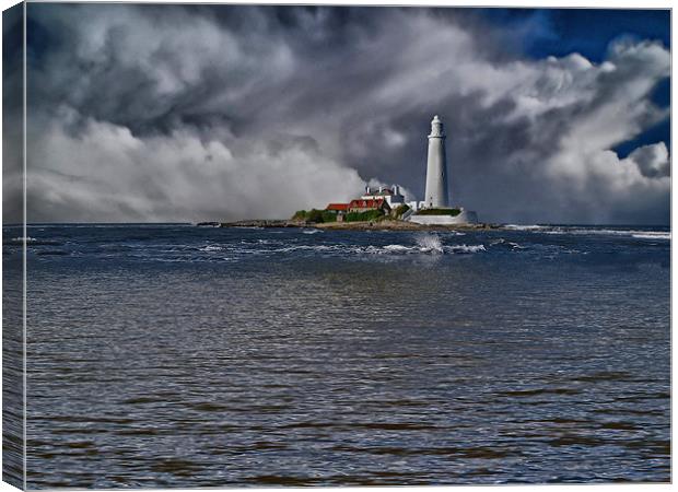 Storm Brewing Canvas Print by Richie Fairlamb