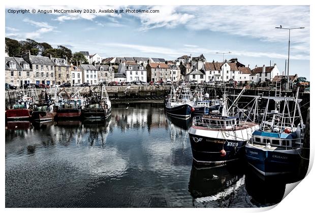 Pittenweem harbour Print by Angus McComiskey