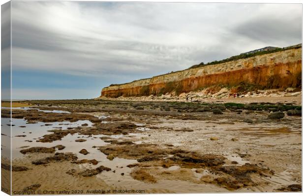 Hunstanton's red and white striped cliffs Canvas Print by Chris Yaxley
