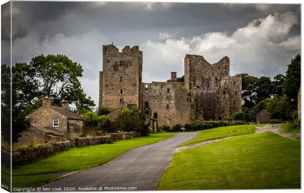 Bolton Castle Canvas Print by kevin cook