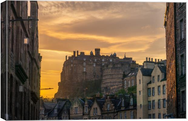 Edinburgh Castle Sunset Canvas Print by Steven Lennie