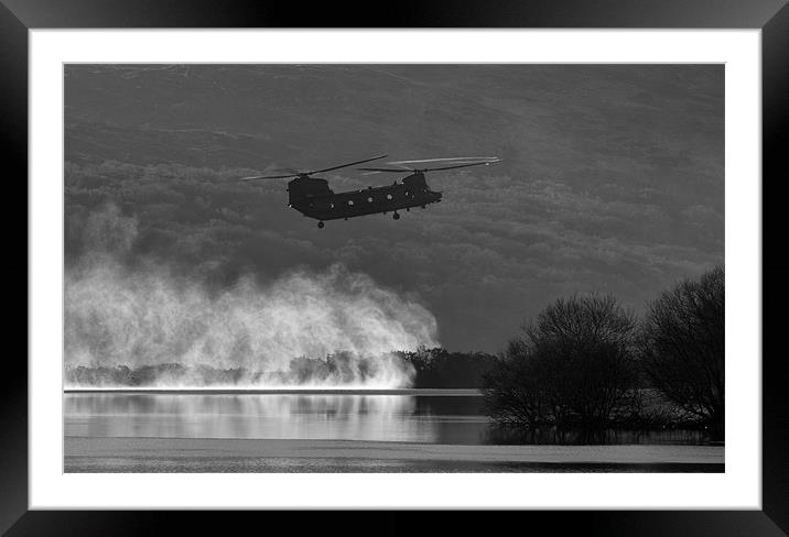 Chinook landing Framed Mounted Print by Rory Trappe