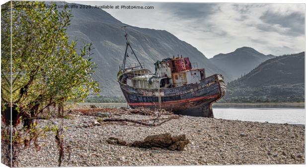 Corpach shipwreck Canvas Print by Alan Tunnicliffe