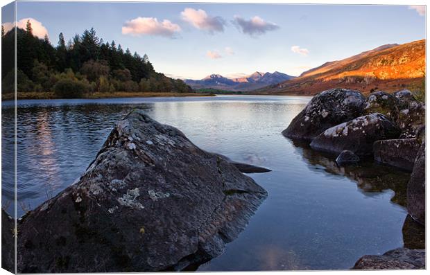 Mymbyr lakes with snowdon in the distance Canvas Print by Rory Trappe