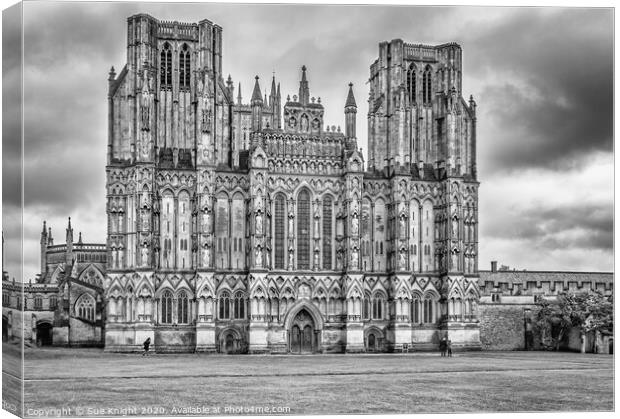 Wells Cathedral, Somerset Canvas Print by Sue Knight