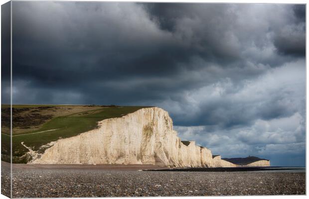 Seven Sisters, Cuckmere Haven Canvas Print by Phil Clements
