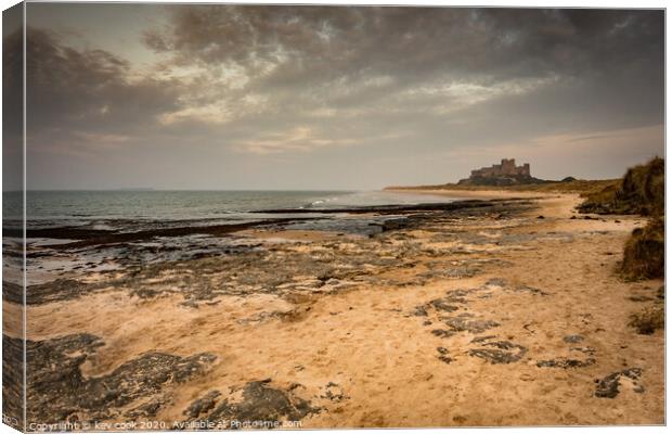 Bamburgh castle Canvas Print by kevin cook