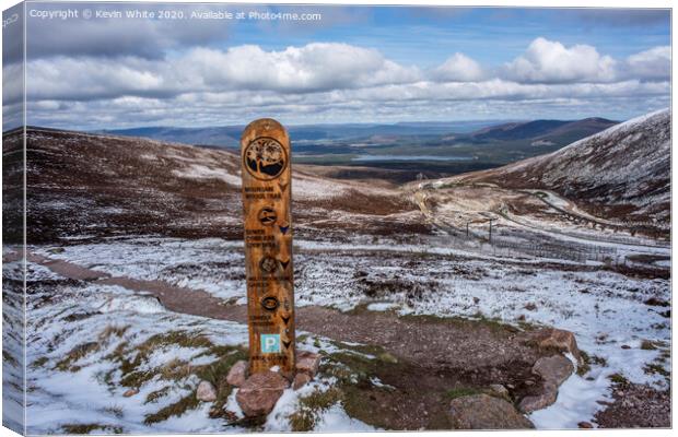 Aviemore Cairngorms wooden sign post Canvas Print by Kevin White