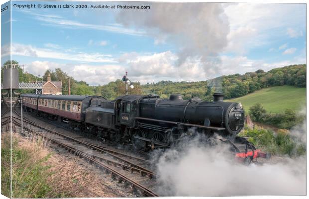 43106 Departs Highley Canvas Print by Steve H Clark