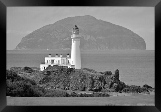 Turnberry lighthouse and castle remains Framed Print by Allan Durward Photography