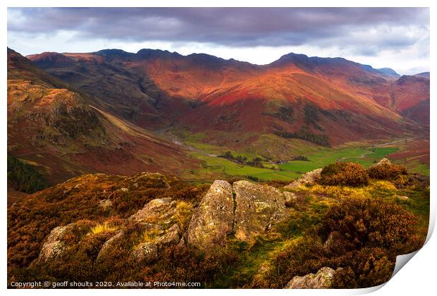 Bowfell and Crinkle Crags Print by geoff shoults