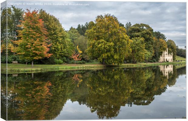 Pains Hill lake and gardens Canvas Print by Kevin White