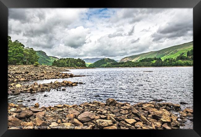 Rocky Shore At Thirlmere Framed Print by Ian Lewis