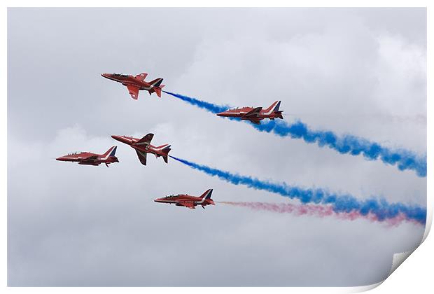 The Red Arrows at Farnborough Print by Ian Middleton