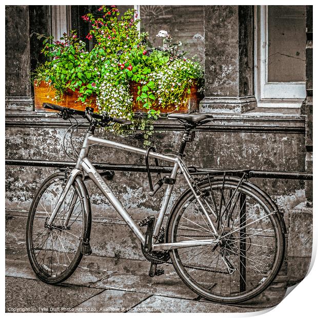 Bicycle In Edinburgh Old Town Print by Tylie Duff Photo Art