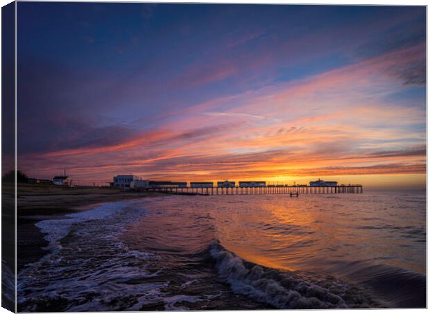 Dawn over Southwold Pier, 10th June 2017 Canvas Print by Andrew Sharpe