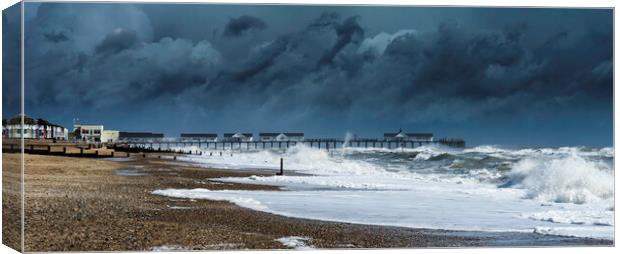 Southwold, Suffolk Canvas Print by Andrew Sharpe