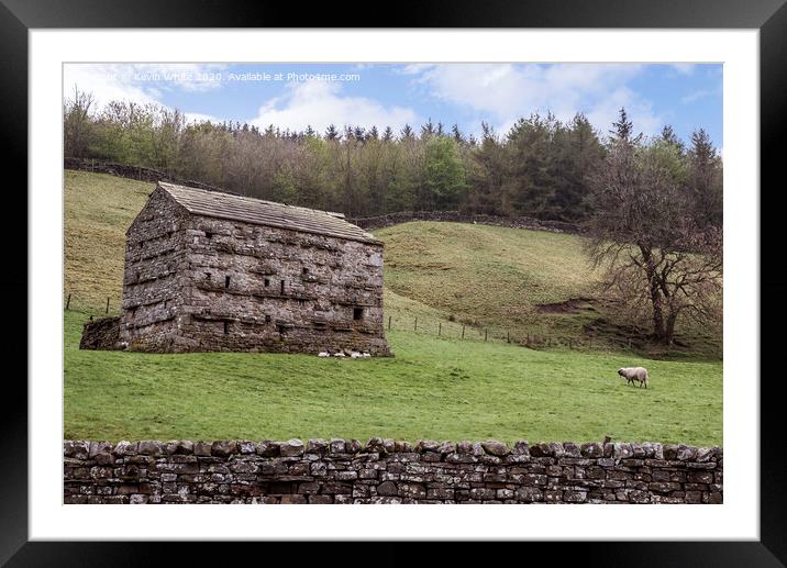Yorkshire Dales farm building Framed Mounted Print by Kevin White