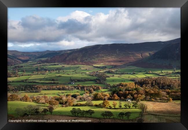 Beautiful Autumn Fall landscape view along valley towards Mellbreak and Grasmoor in Lake District with vibrant epic lighting in late afternoon Framed Print by Matthew Gibson