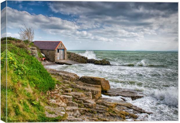 The Old Lifeboat Station Moelfre Canvas Print by Rick Lindley