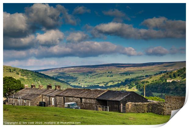 Gunnerside farms Print by kevin cook
