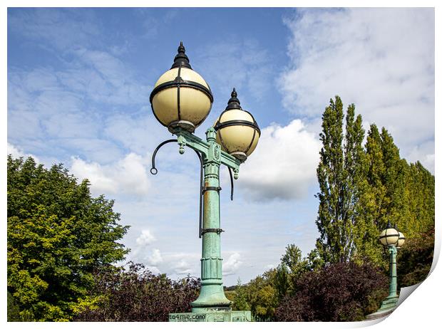 Steet lamps on Reading Bridge Print by David Belcher