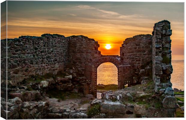 Sunset over ruins Canvas Print by David Belcher