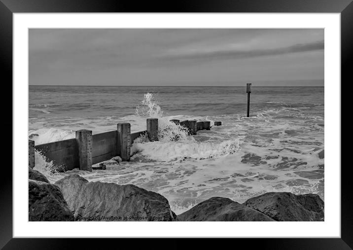 High tide at Cart Gap beach bw Framed Mounted Print by Chris Yaxley