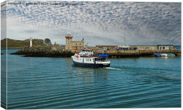 Howth Harbour, Dublin Ireland. Canvas Print by Kevin Ford