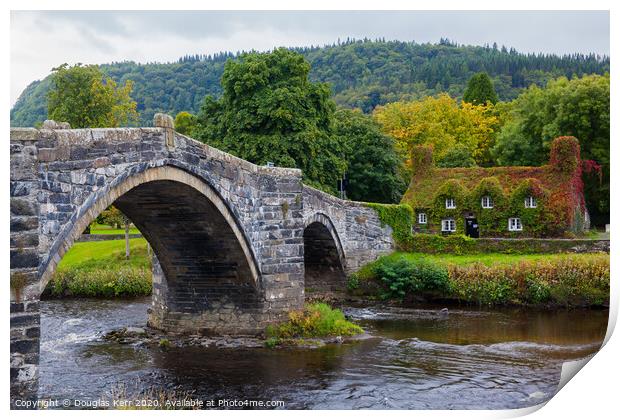 Ivy Cottage, LLanrwst, Conwy, Wales Print by Douglas Kerr