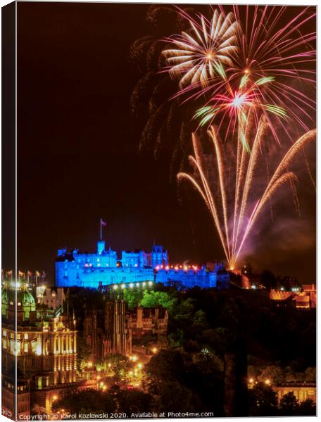Fireworks over Edinburgh Castle Canvas Print by Karol Kozlowski