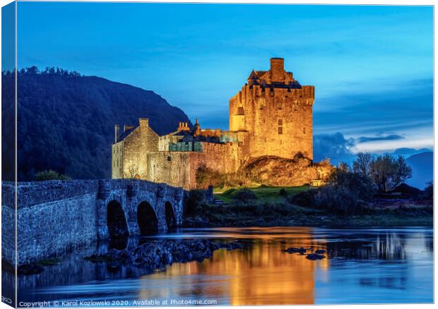 Eilean Donan Castle Canvas Print by Karol Kozlowski