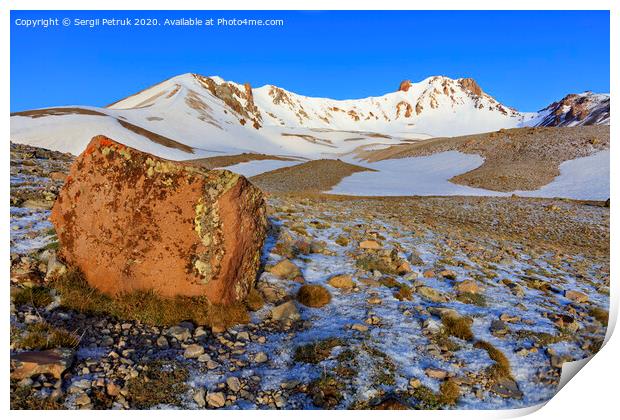 A large boulder in defocus on the way to the top of Mount Erciyes in central Anatolia, Turkey. Print by Sergii Petruk