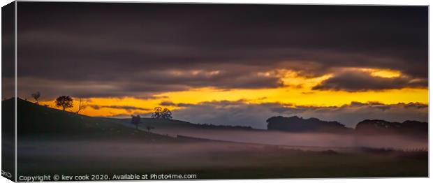 Gargrave sunset Canvas Print by kevin cook