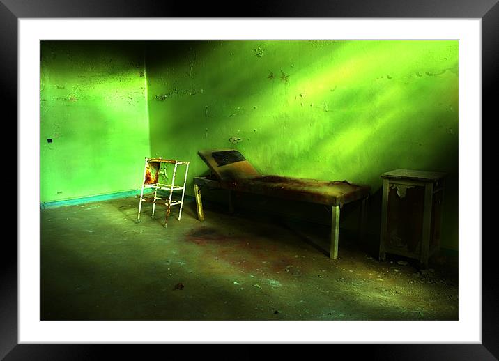 The Green Room Framed Mounted Print by Nathan Wright