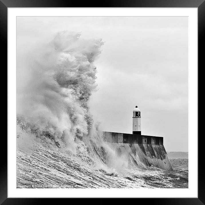 Porthcawl Lighthouse Framed Mounted Print by Steve Liptrot