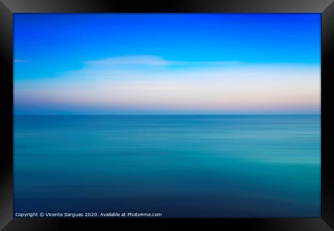 Blue sea at sundown Framed Print by Vicente Sargues