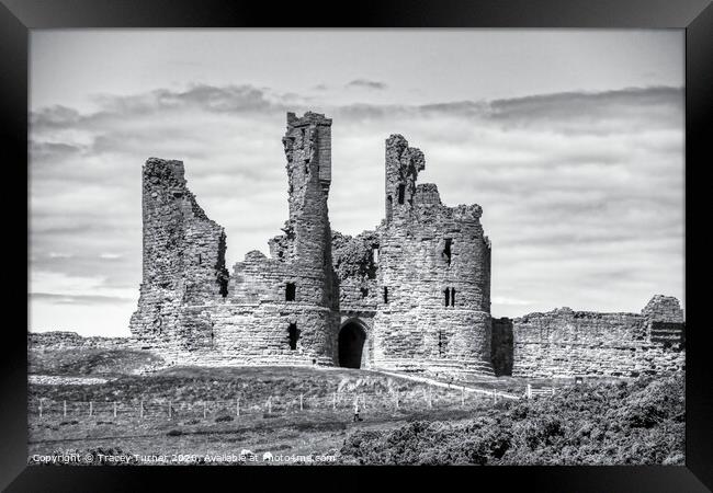 Ruins of Dunstanburgh Castle, Northumberland Framed Print by Tracey Turner