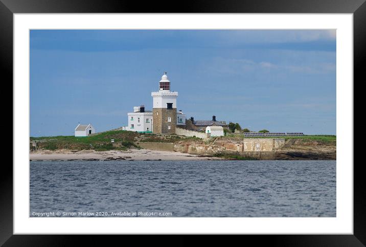 The lighthouse on Amble Island, Northumberland Framed Mounted Print by Simon Marlow