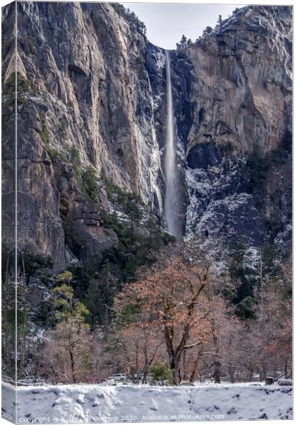 Bridaveil Falls, Yosemite in the snow. Canvas Print by harry van Gorkum
